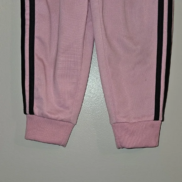 Adidas Kids Pink Set with Black Accents LOT R1 - Picture 8 of 9